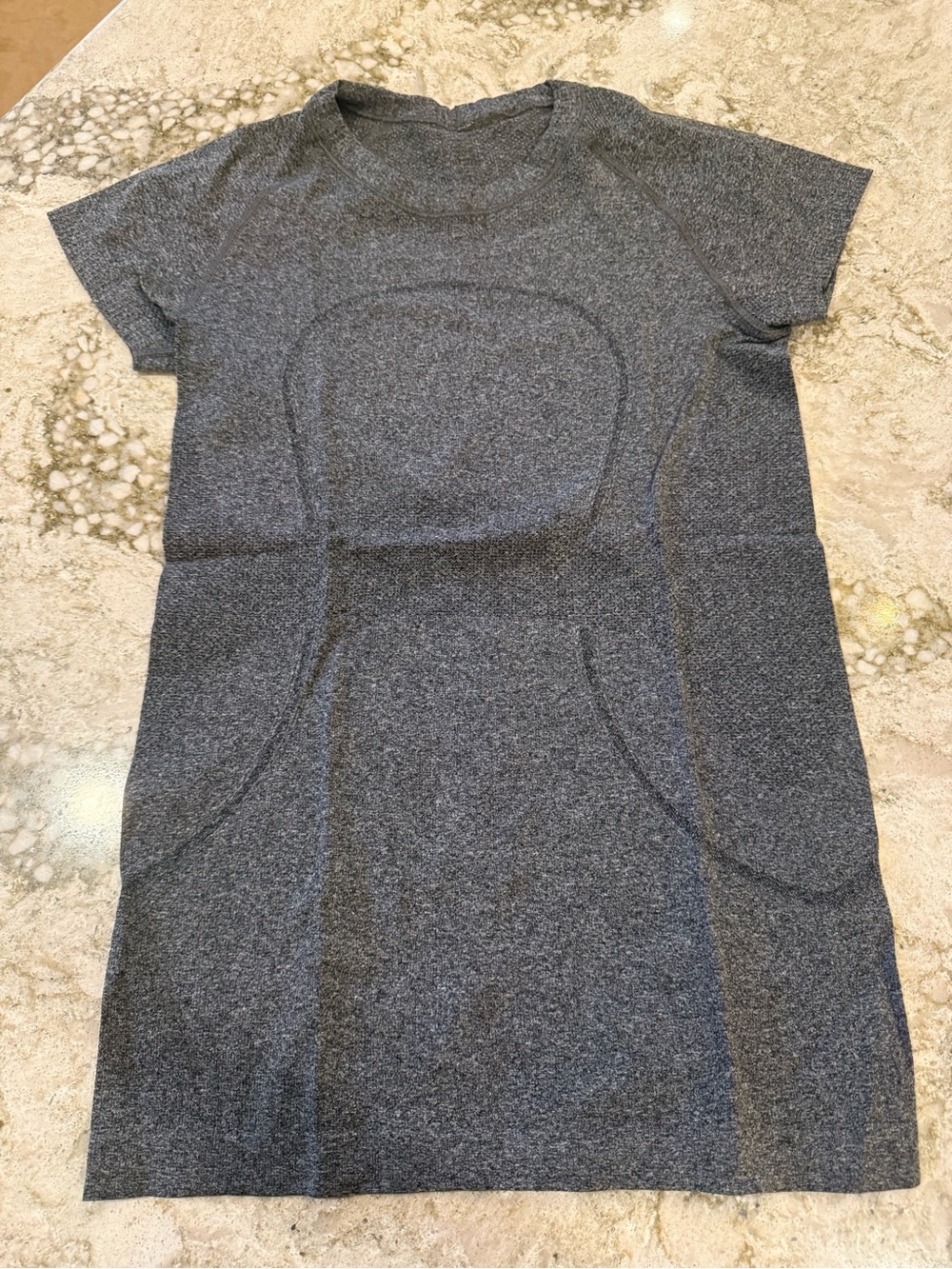 lululemon athletica Short Sleeve Heather Charcoal Dress Top